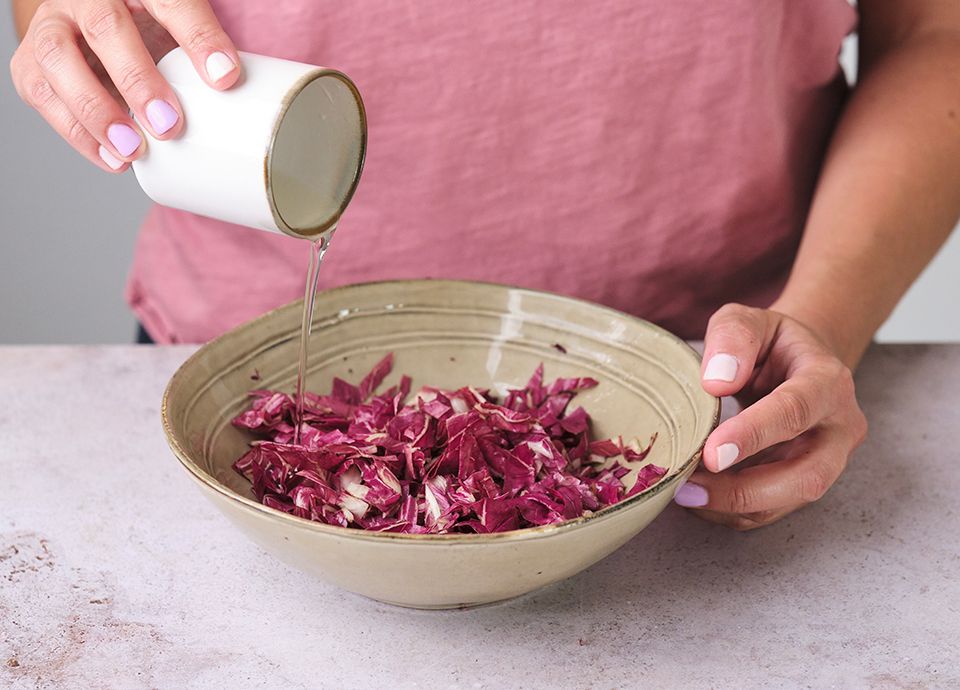 Radicchio muffins with saffron mousse